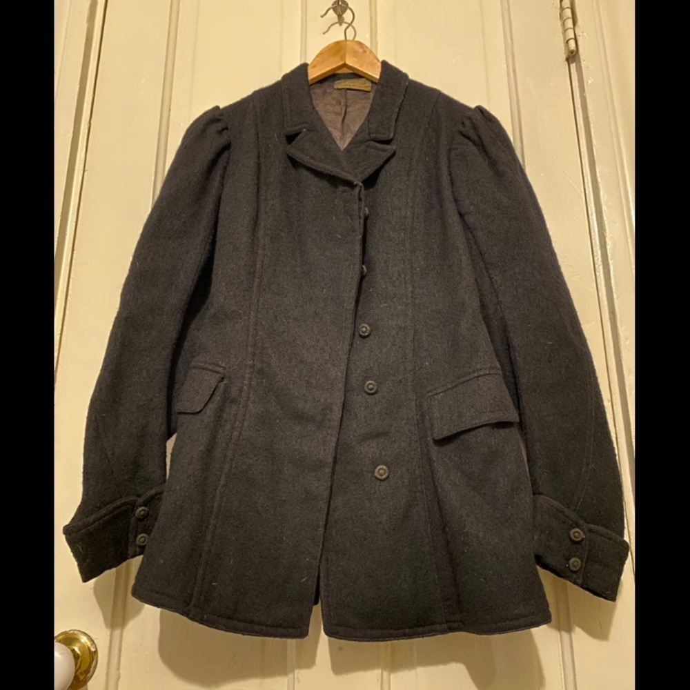 Antique Women's Black Wool Coat Jacket